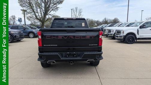 2021 Chevrolet Silverado 1500 Custom