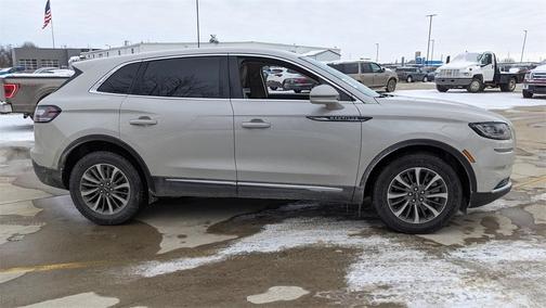 2023 Lincoln Nautilus Standard