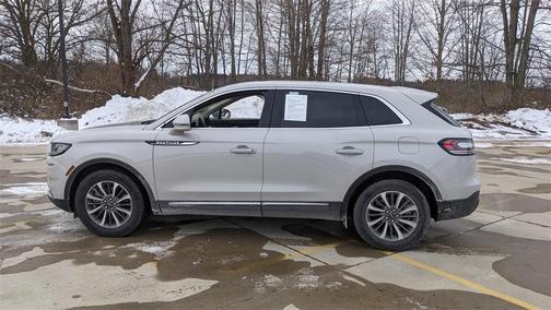 2023 Lincoln Nautilus Standard