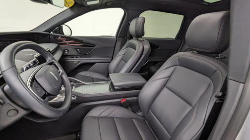 Silver Radiance Metallic 2025 Lincoln Nautilus Premiere