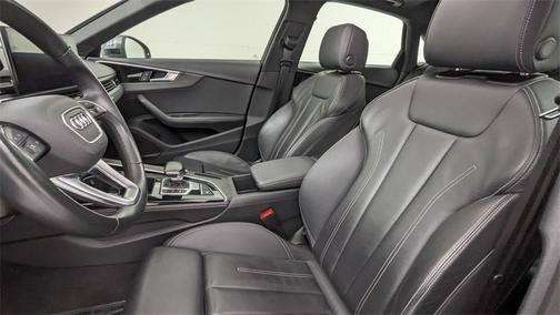 2023 Audi A4 45 S line Premium Plus