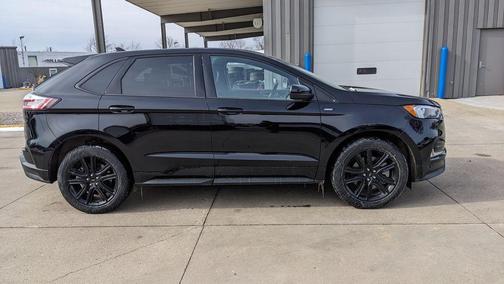 2024 Ford Edge ST Line