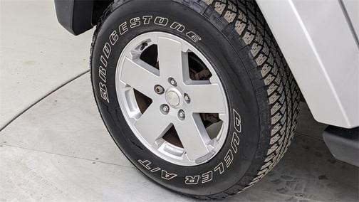 2012 Jeep Wrangler Unlimited Sahara