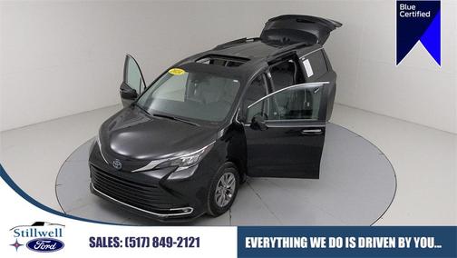 2024 Toyota Sienna XLE