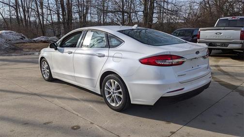 2020 Ford Fusion SE