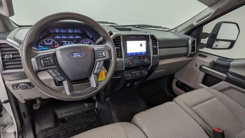 2022 Ford F-350 XLT