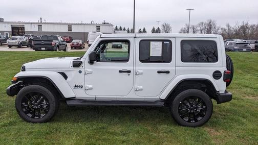 Bright White Clearcoat 2025 Jeep Wrangler 4xe Sahara