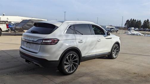 2021 Lincoln Nautilus Reserve