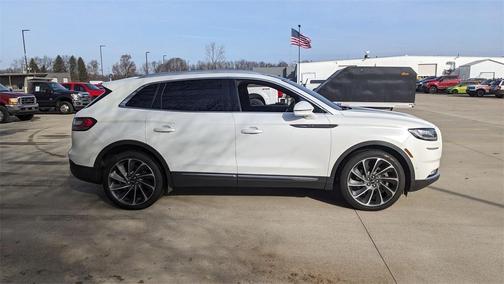 2021 Lincoln Nautilus Reserve