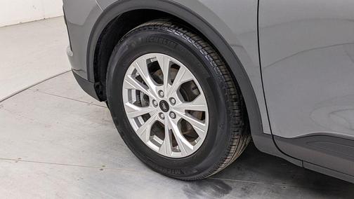 Carbonized Gray Metallic 2023 Ford Escape Active
