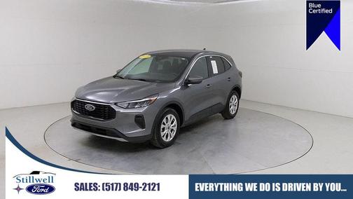 Carbonized Gray Metallic 2023 Ford Escape Active