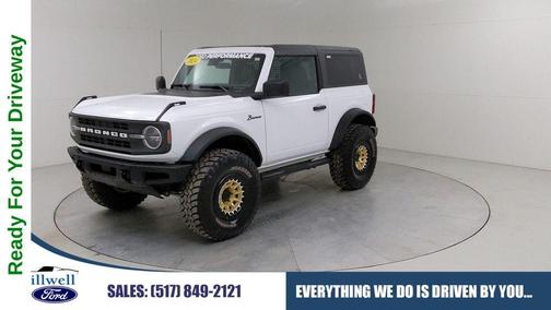 Oxford White 2024 Ford Bronco Black Diamond
