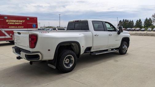 Summit White 2022 Chevrolet Silverado 3500 LTZ