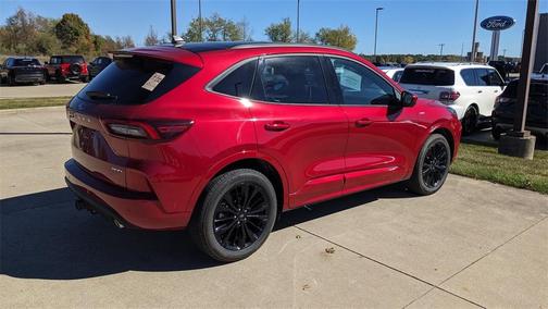 2023 Ford Escape ST-Line Elite