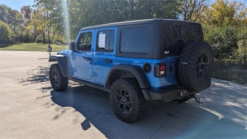 2025 Jeep Wrangler Sport