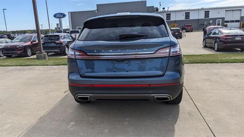 2019 Lincoln Nautilus Select