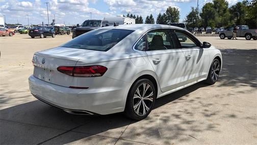 2020 Volkswagen Passat 2.0T SEL