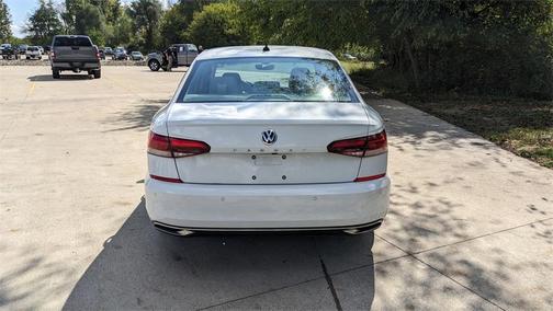 2020 Volkswagen Passat 2.0T SEL