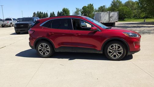 Rapid Red Metallic Tinted Clearcoat 2021 Ford Escape SEL