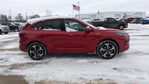 2025 Ford Escape ST-Line Elite