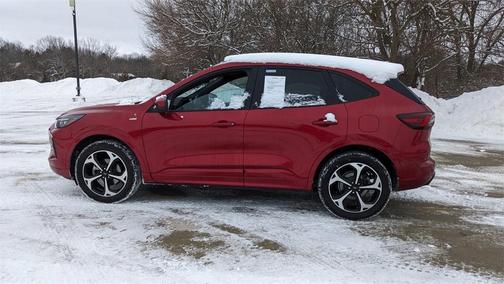 2025 Ford Escape ST-Line Elite