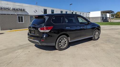 2014 Nissan Pathfinder S