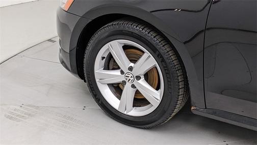 2013 Volkswagen Passat 2.5 SE