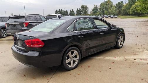 2013 Volkswagen Passat 2.5 SE