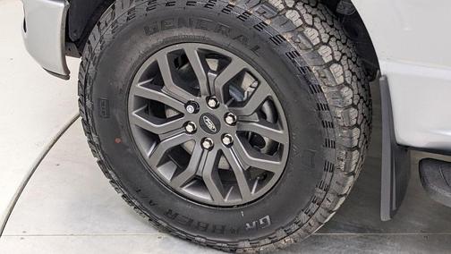 Iconic Silver Metallic 2025 Ford F-150 Tremor