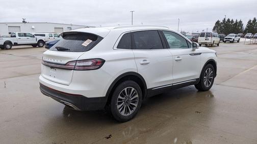 2022 Lincoln Nautilus Standard