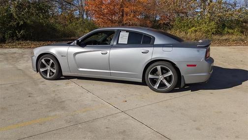 2014 Dodge Charger SXT