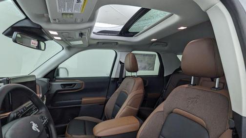 Oxford White 2025 Ford Bronco Sport Outer Banks