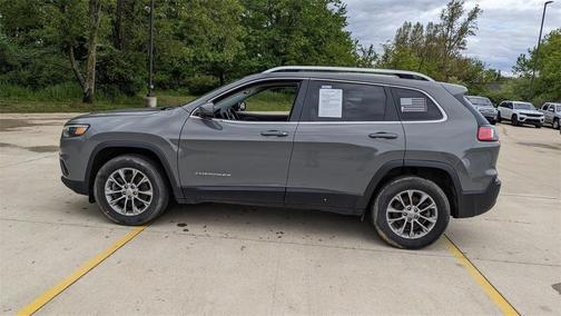 2021 Jeep Cherokee Latitude Lux