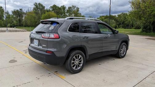 2021 Jeep Cherokee Latitude Lux