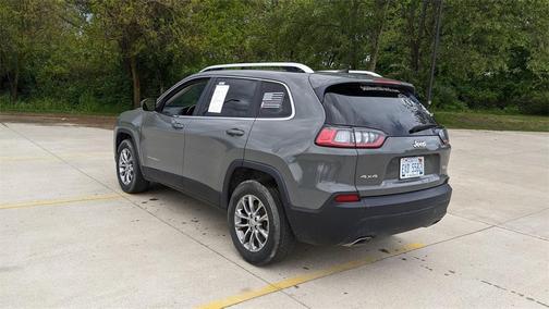 2021 Jeep Cherokee Latitude Lux