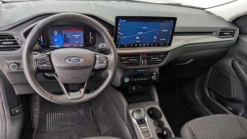 Carbonized Gray Metallic 2023 Ford Escape Active