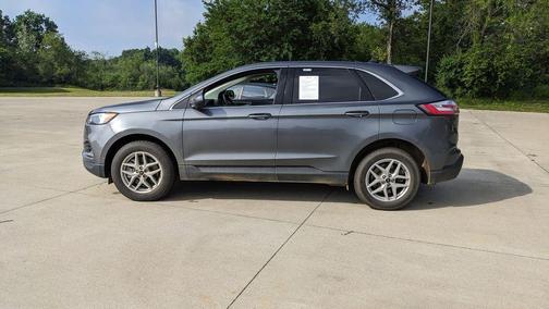 Carbonized Gray Metallic 2024 Ford Edge SEL