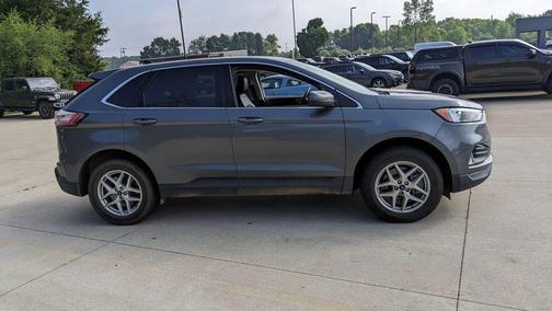 Carbonized Gray Metallic 2024 Ford Edge SEL