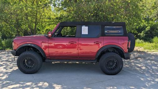 Red Metallic 2021 Ford Bronco Outer Banks