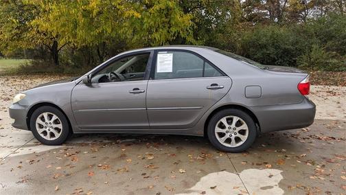 2006 Toyota Camry LE