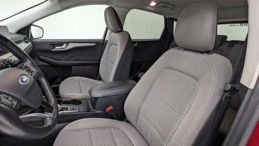 Rapid Red Metallic Tinted Clearcoat 2021 Ford Escape SE