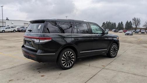 2023 Lincoln Navigator Black Label