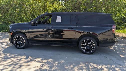 Black 2024 Chevrolet Suburban RST