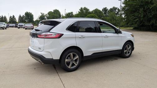 Oxford White 2020 Ford Edge SEL