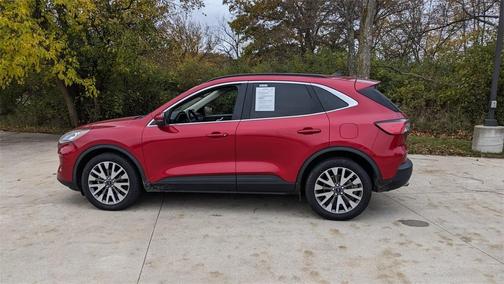 2020 Ford Escape Titanium Hybrid