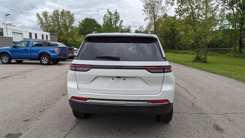 2024 Jeep Grand Cherokee Laredo