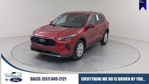 Rapid Red Metallic Tinted Clearcoat 2023 Ford Escape Active