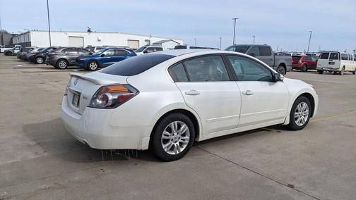2010 Nissan Altima 2.5 S