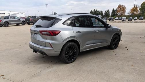 2023 Ford Escape ST-Line Elite