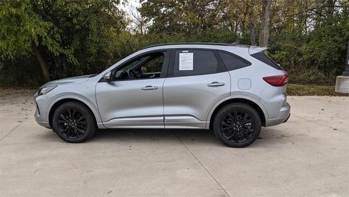 2023 Ford Escape ST-Line Elite